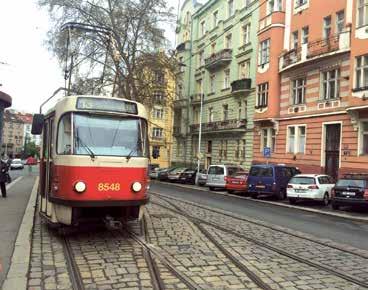 Tyto sondáže nemám rád, protože v prvém pořadí je nutné zjistit, zda se oblečení zase samovolně srazilo. Nevím, jestli to dělá i vám, mně se přes zimu srazí snad i ta ocelová vana ale to je jiné téma.