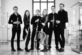 Festivalové koncerty tohoto týdne Soubor Francisextet svým koncertem věnovaným hudbě 20. století zahájí v úterý 31. července v Maškarním sále třetí festivalový týden.