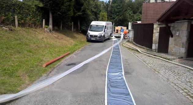 Celkem bylo obnoveno 332,8 m kanalizace.