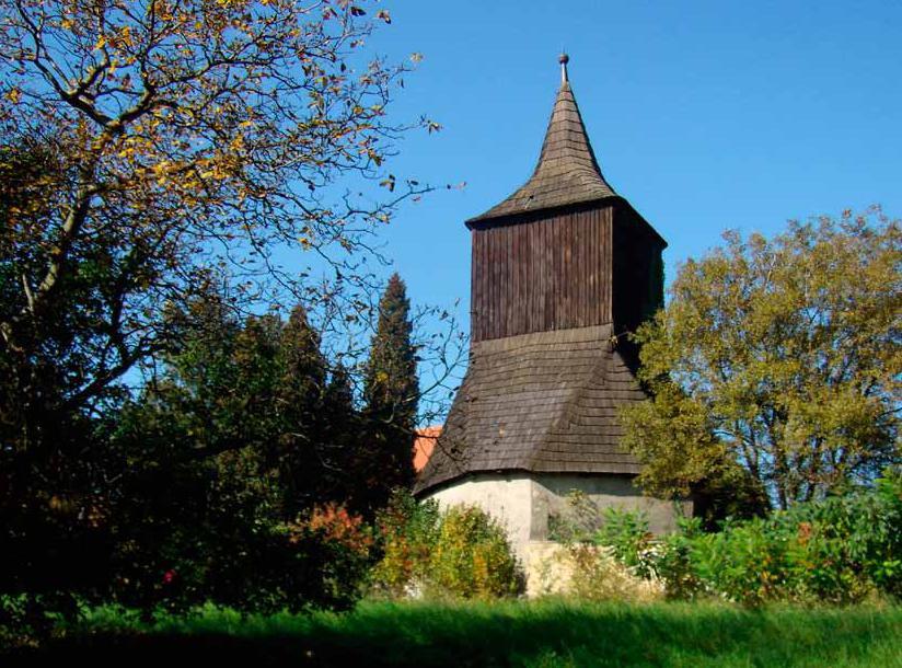 délka je 46 km, dále unhošťský okruh, žilinský okruh, bratronický okruh atp.