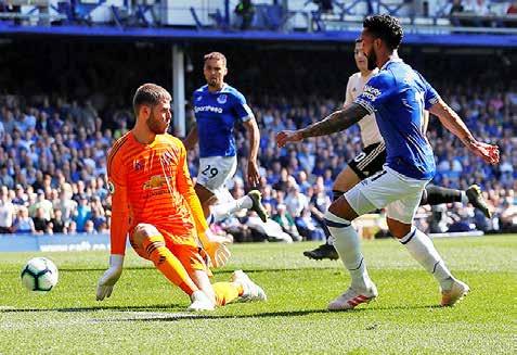 44 PREMIER LEAGUE BUNDESLIGA 45 PREMIER LEAGUE # MUŽSTVO Z V R P GÓLY B Bezchybní lídři, výprask pro United Eintracht to s Benfikou umí! BUNDESLIGA # MUŽSTVO Z V R P GÓLY B 1.