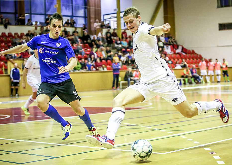 Slavia Praha a ERA-PACK Chrudim doplnily Teplice a Spartu v semifinále play off VARTA futsal ligy.