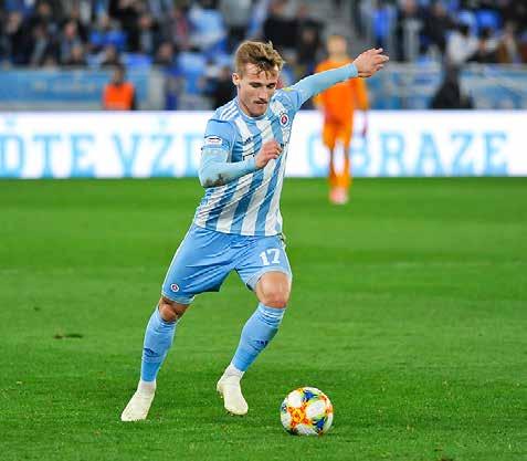 Maďarský kouč byl druhým nejdéle sloužícím bundesligovým trenérem a zatím není jasno, kdo ho nahradí.