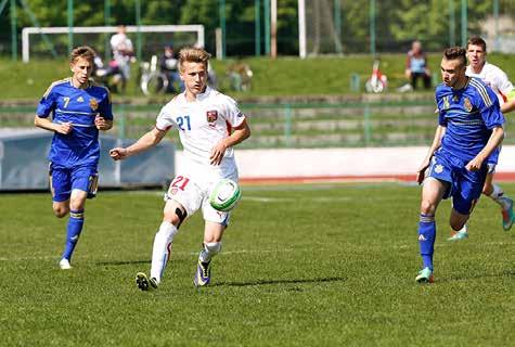 TRENÉR LAVIČKA MĚ CHTĚL NOMINOVAT! Do Česka jezdíme, když dostaneme od trenéra aspoň dvoudenní volno, nebo když je reprezentační přestávka.