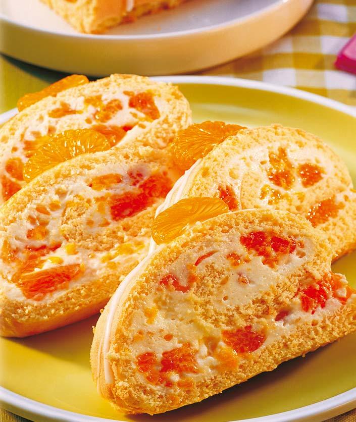 zarovnan ch PL mouãkového cukru 2 KL citrónové Èávy nûkolik mandarinek plech na peãení (30 x 40 cm) papír na peãení cukráfisk sáãek se slabou trubiãkou 1.