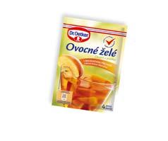 Jahody nakrájené na men í kousky vloïíme do skleniãek nebo rozprostfieme na dno formy a zalijeme hotov m Ïelé. 20-30 mal ch skleniãek na alkohol nebo formu s vy ím okrajem 4.