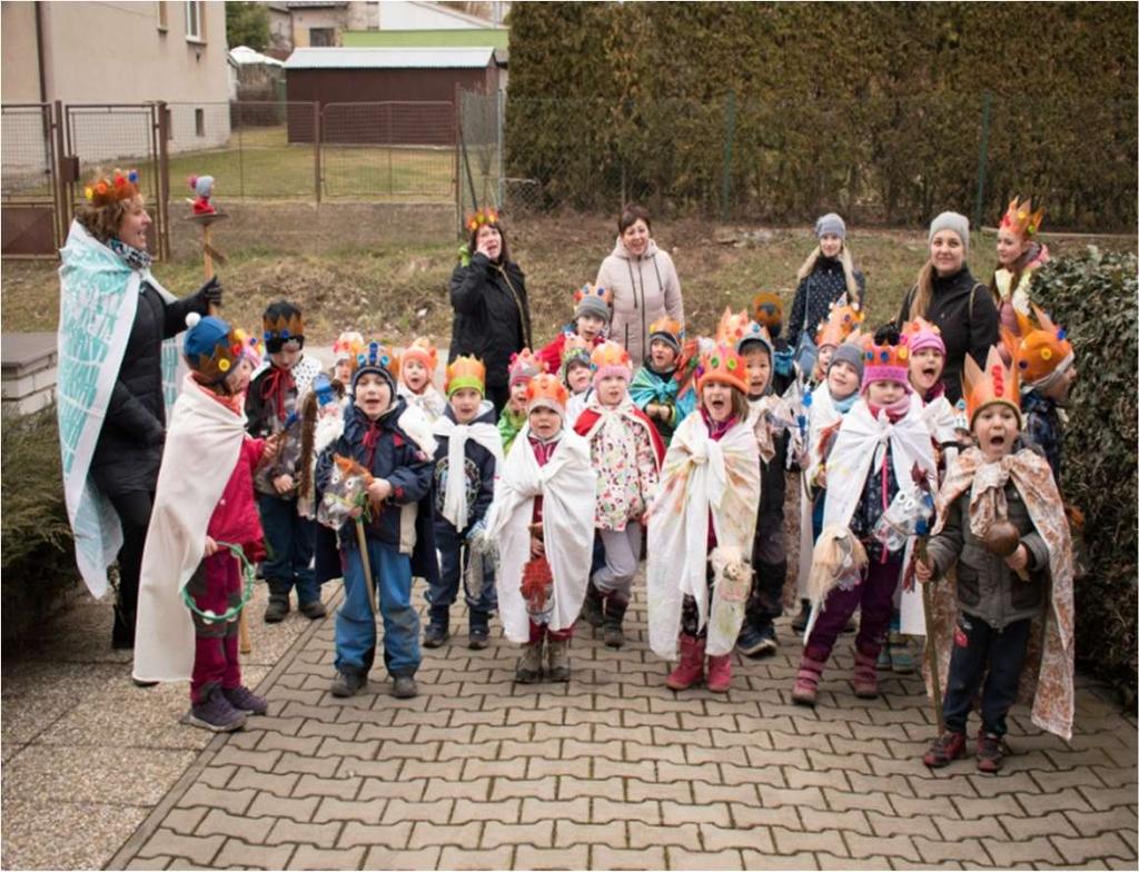 Vyvrcholením projektu byla návštěva městské knihovny v Hořicích, kde paní knihovnice seznámí dětí nejenom s provozem knihovny, ale vždy na děti čeká nový krásný příběh.