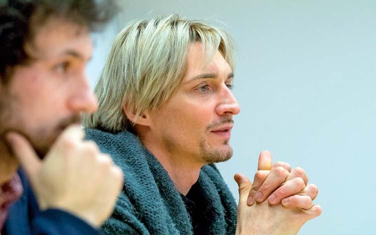 KULTURA leden 2019 27 www.hanackenoviny.cz KULTURNÍ MOZAIKA Setkání s knížkou: Nevšední život Alfonse Muchy pořádá ve Fox clubu v prostorách klubu seniorů v Javoříčské ulici v Olomouci v úterý 29.