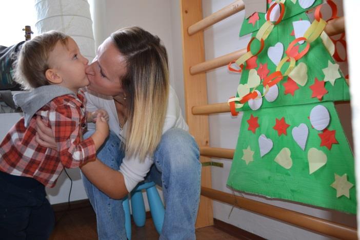 organizace. A. VÝNOSY V ČLENĚNÍ PODLE ZDROJŮ 1. PŘIJATÉ DOTACE Příspěvek Město Židlochovice Dotace celkem 60 000 Kč 60 000 Kč 2.