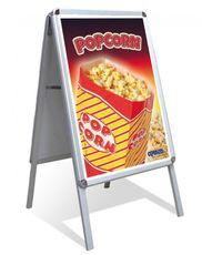 3 Plakát Popcorn Sweet Box A4 633.14 Doplňky - Stojany Stojan A2 Popcorn 1 1058,01 Cena s DPH: 2.490,00Kč 1. Cena:za 1 kus 2.490,00Kč Stojan A2 Popcorn 2 1058,02 Cena s DPH: 2.490,00Kč 1. Cena:za 1 kus 2.490,00Kč Roll Up CORNiCO popcorn krabička 619,01 Cena s DPH: 3.