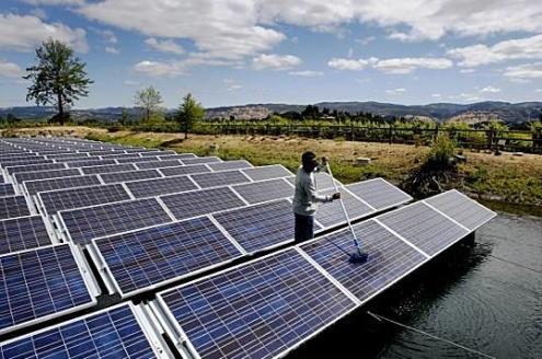 nahradit až 20-50% spotřeby tepla k vytápění Může nahradit až 50-70% spotřeby tepla k ohřevu vody Pokud je fotovoltaický