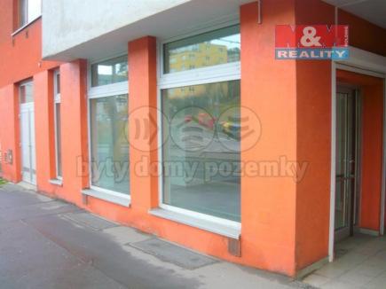 Lokalita: Plzeňská, Stodůlky, Praha Popis: Obchodní prostor o celkové ploše 42 m 2 v lukrativní