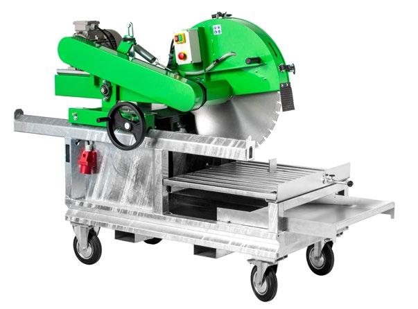 mtrem Hnda 7,5 kw, Ø ktuče 000 / 900 mm, hlubka řezu až 405 mm.
