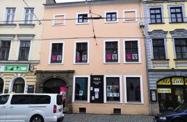 Hulín / okres: Kroměříž 608 13 805 13 OV +1 4. NP Hulín, ul. Sadová s balkonem.
