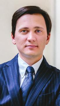 Má bohaté zkušenosti s řízením lidských zdrojů, s plánováním a řízením investic a investičních projektů. JAMES RUBINSTEIN Zodpovídá za strategický rozvoj Fondu a získávání nových trhů.