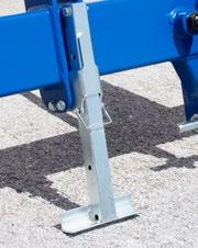hranatých balíků současně / zesílené hroty (Ø: 42 mm, délka 1 100 mm) S chráničem hrotů pro transport na silnici, tříbodový závěs Kat.