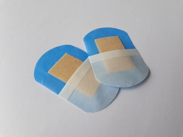 VÝHODY STOPBAC STERILE Ideální preventivní bariérová ochrana díky jedinečnému solu Dlouhodobý rovnoměrný antibakteriální efekt snižuje riziko vzniku infekce a zabraňuje infekčním komplikacím Mezi