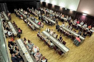 Veřejného setkání se zúčastnili jak zástupci poskytovatelů sociálních služeb, tak i uživatelů sociálních služeb a lidí z řad veřejnosti.