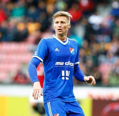AKTUÁLNĚ 3 OBSAH Můj týden Michal Sadílek: Sezona je pro mě neskutečná!... 4 Aktuálně Kanonýrské hrušky s jablky... 10 Rozhovor Václav Procházka: Rád bych s Baníkem do Evropy!