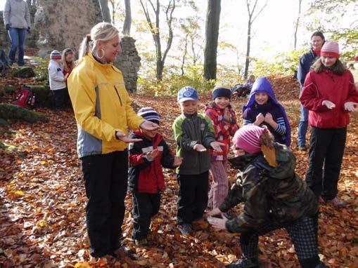 Rodičovská na Děvín Vás rodiče na výpravy zveme moc rádi, zvlášť do tak krásného kraje a za tak
