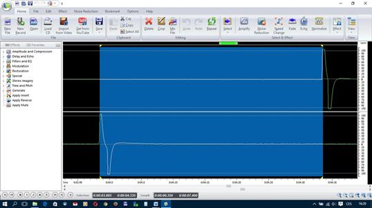 oběma optickými branami. Pomocí programu Free Audio Editor (FAE) určíme čay průchodu papírového přerušovače prvním a druhým monogatem, ze kterých určíme hodnoty okamžitých rychlotí v 1 a v 2.