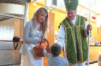 cz/ kluziste. Vázali jsme adventní věnce, navštívil nás Mikuláš a také jsme zdobili perníčky Tradičně jsme pro vás nachystali vyrábění adventních věnců.