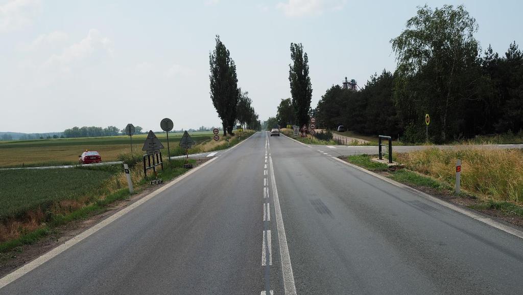 Úsek silnice I/11 u města Vamberk 2018 ŘSD zadalo vypracování dopravní studie instalace zádržných systému, studie je ve fázi přípravy, studie by měla objasnit možné problémy s umístěním z důvodu
