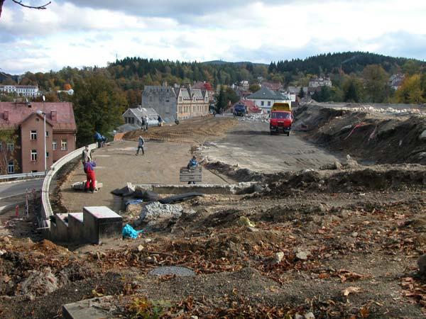 Město Jablonec nad Nisou v roce 2003 DOPLNĚNÍ PROTIHLUKOVÉ STĚNY SKATEPARKU Investiční náklady celkové Termín zahájení Termín dokončení Dodavatel 67.584 Kč 08.08.2003 objednáno 2.12.