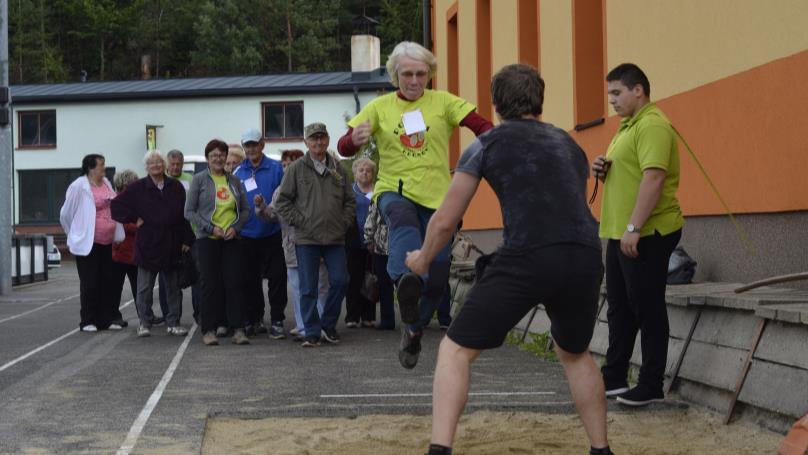 9.4 Olympiáda pro starší a pokročilé PARTNEŘI: TJ Sokol Havlovice a obec Havlovice září 2017 Tři sta pět právě tolik účastníků bylo přivítáno na již devátém ročníku Olympiády pro starší a dříve