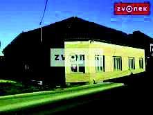 13 3.4.1.4 Boršice Starší øadový rodinný dùm se bytovou jednotkou 2+1 vèetnì sociálního zaøízení a výminku 1+1 bez sociálního zaøízení.
