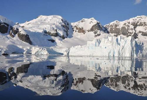 Vydejte se s námi na expedici a zažijte 11 ti denní plavbu z argentinského města Ushuaia.