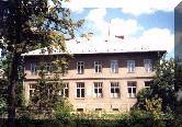Základní škola a Mateřská škola Hošťálkovy okres Bruntál, příspěvková organizace 793 81 Hošťálkovy Tel.: 554 649 145 IČ: 70988579 e-mail: zshostalkovy@seznam.cz www.malotridka.