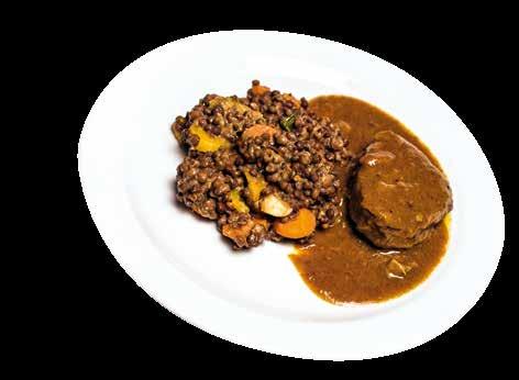 ) mit Kartoffelsalat qeuoad 150 g 149 Kč 6,20 Eur Telecí pečené na barevném