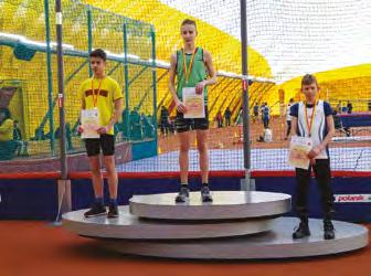Oběma velká gratulace! Gratulace patří i Róze Krejčovesové, která se dokázala probojovat do finále ve skoku dalekém výkonem 4,72 m.