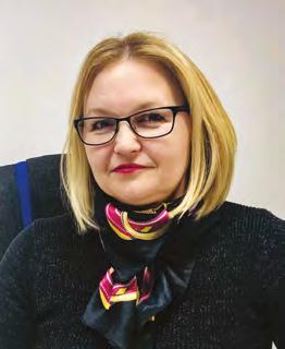 Chci úřad rozhýbat Úřad MČ Praha 21 má od 1. dubna novou tajemnici. Na základě výsledků výběrové řízení se jí stala paní Ing. Šárka Zátková.