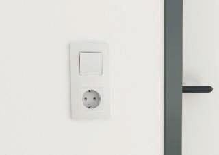 Instalace pod omítku a do dutých stěn se systémem Modul 45 Pomůcka pro projektování systémů adaptérů Modul 45 pod a na omítku Mnoho možností pro montáž pod omítku a do dutých stěn Pro instalaci