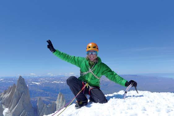 Unterwurzacher Guido Vrchol Cerro Torre V poslední délce na Cerro Narozen 26. 9. 1984 Žije v St. Johann v Tyrolsku, Rakousko Guido je jedním z nejuniverzálnějších rakouských lezců současnosti.