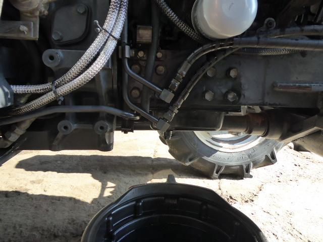 chladič 41) Výpustný šroub oleje motor