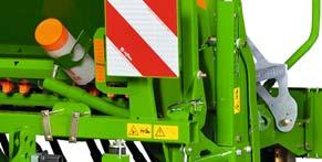 uzavřený ocelový válec Cracker válec CDW: 550 mm Pracovní záběr 3,00 m;