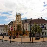 MĚSTO