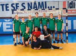 Úspěchy našich sportovců Koncem února se konal turnaj Poháru základních pražských škol v házené ve sportovním areálu Hamr v Praze 4 Braníku. Turnaj byl pro žáky 8. a 9. ročníků.