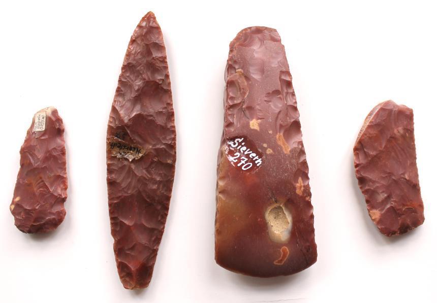 HUGHES, R. E. HÖGBERG, A OLAUSSON, D. 2012: The chemical composition of some archaeologically significant flint from Denmark and Sweden. Archaeometry 54:5, 779-795. BEUKER, J. HARTZ, S. JÖNS, H.