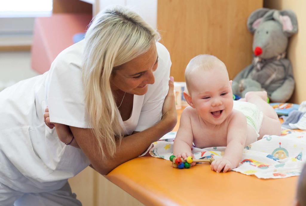 Bolí nás záda, kolena Naši fyzioterapeuti se zabývají řešením potíží v oblasti např.