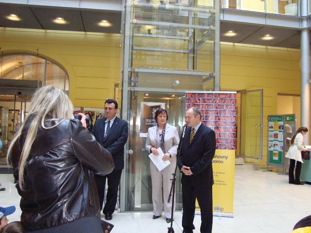 Skanska knihovny s naší podporou Hejtman Jihomoravského kraje Mgr.