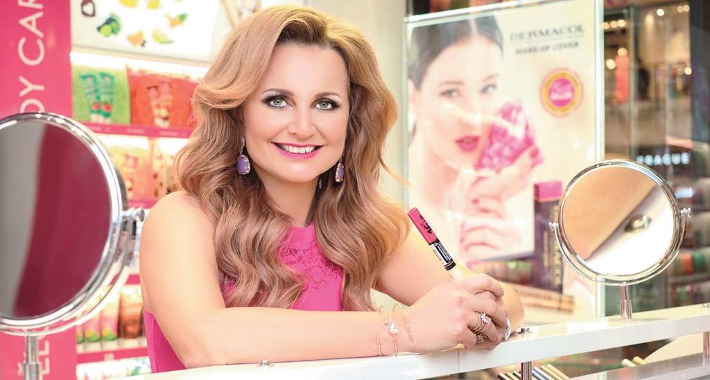 značka pro celý svět Dermacol investuje s nadhledem: do krásy žen Věra Komárová Značka Dermacol pokračuje v psaní úctyhodného příběhu.