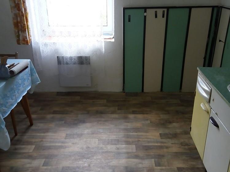Záznam o prodeji srovnávané nemovitosti č. 4 1. Identifikace Prodej, Rodinný dům, 188 m 2, Sibiřská, Ústí nad Labem, okres Ústí nad Labem Celková cena: 1.500.