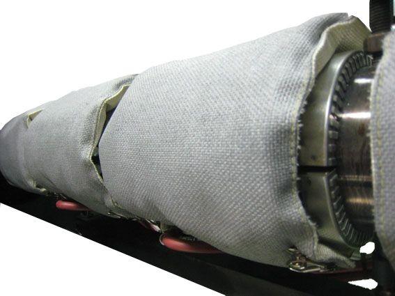 Topné pásy Tepelně izolační kryty řady TIB Tepelně izolační kryty řady TIB jsou určeny pro tepelné zaizolování topných pásů, převážně v zařízeních pro zpracování plastů.