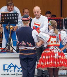 r. o. Brno-Bystrc Bytasen s. r. o. Brno Lesy města Brna, a. s. Zachovejte nám přízeň i pro rok 2018!
