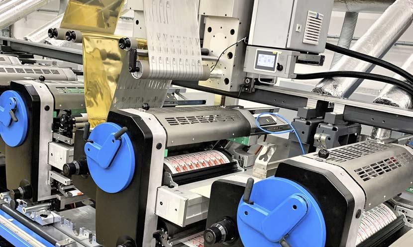 HLAVNÍ TÉMA První UV flexotiskový stroj Gallus Labelmaster 440 v ČR byl nedávno nainstalován v kolínské OTK Group k potisku flexibilních obalových materiálů.
