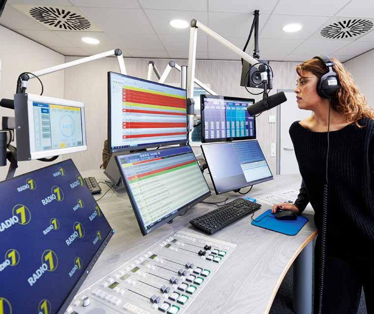 Pro flexibilní projektování Požadavky Nová klimatizace pro budovu rozhlasové stanice musela splňovat tři podmínky: Za prvé měla při stejném výkonu spotřebovávat méně energie než klasické systémy.